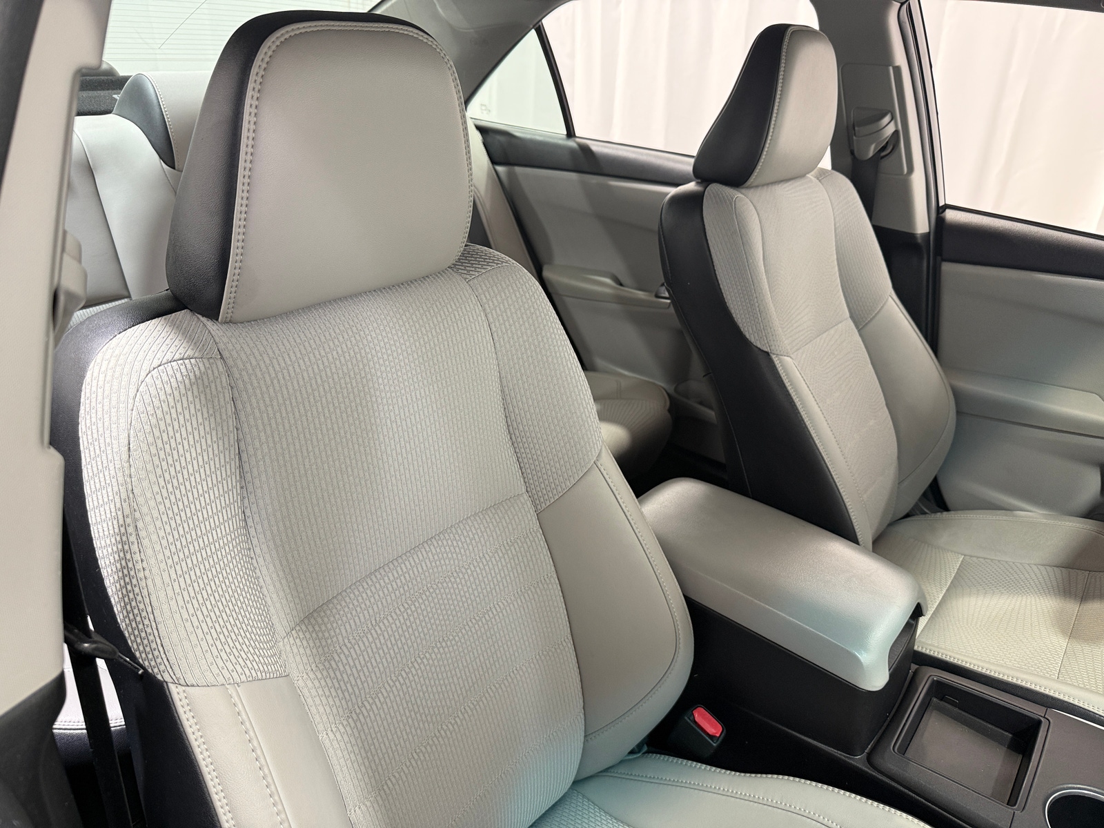 Thumbnail: 2016 Toyota Camry - 2