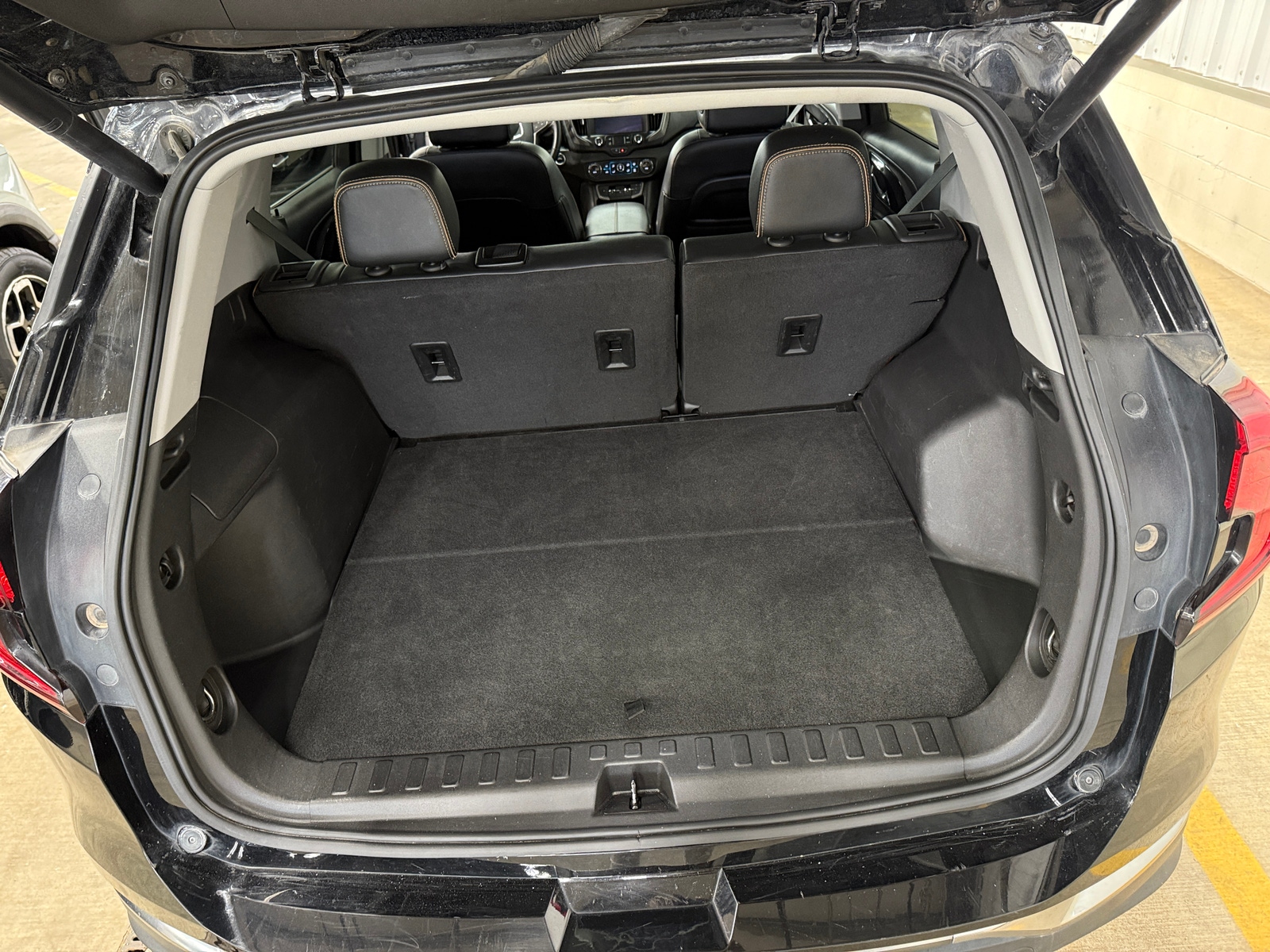 Thumbnail: 2023 GMC Terrain - 6