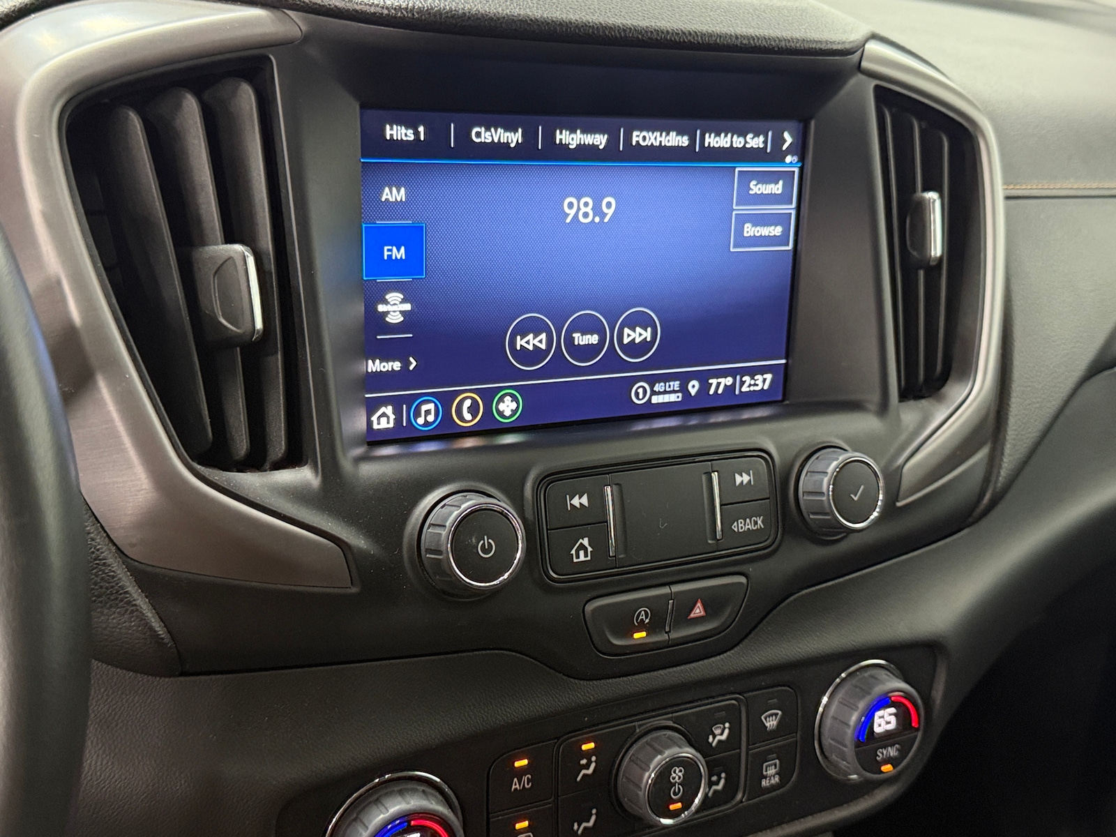 Thumbnail: 2023 GMC Terrain - 3