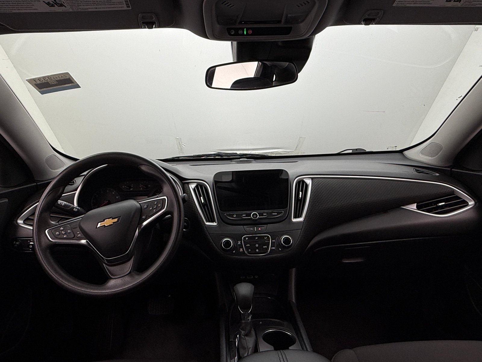 Thumbnail: 2023 Chevrolet Malibu - 3