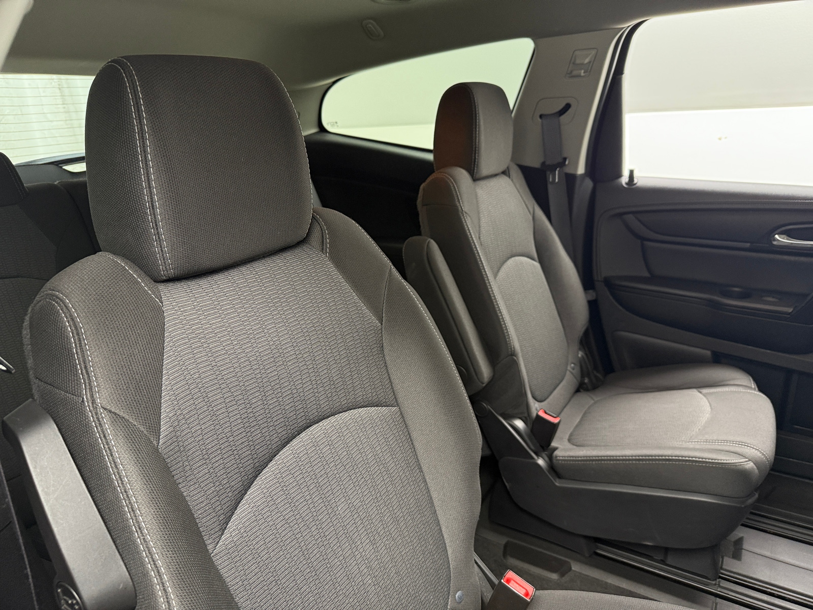 Thumbnail: 2015 Chevrolet Traverse - 6