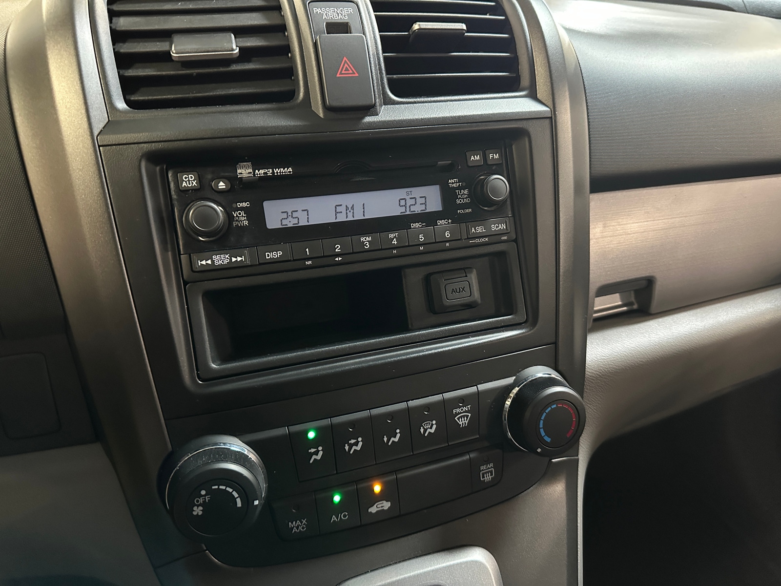 Thumbnail: 2011 Honda CR-V - 4