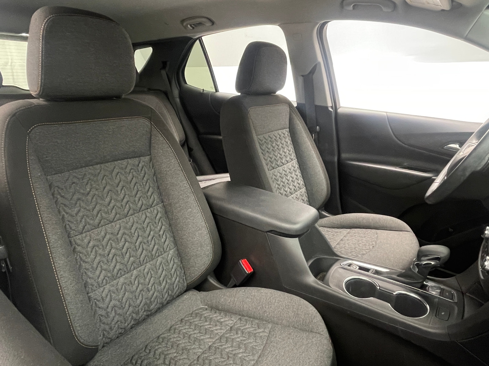 Thumbnail: 2023 Chevrolet Equinox - 2