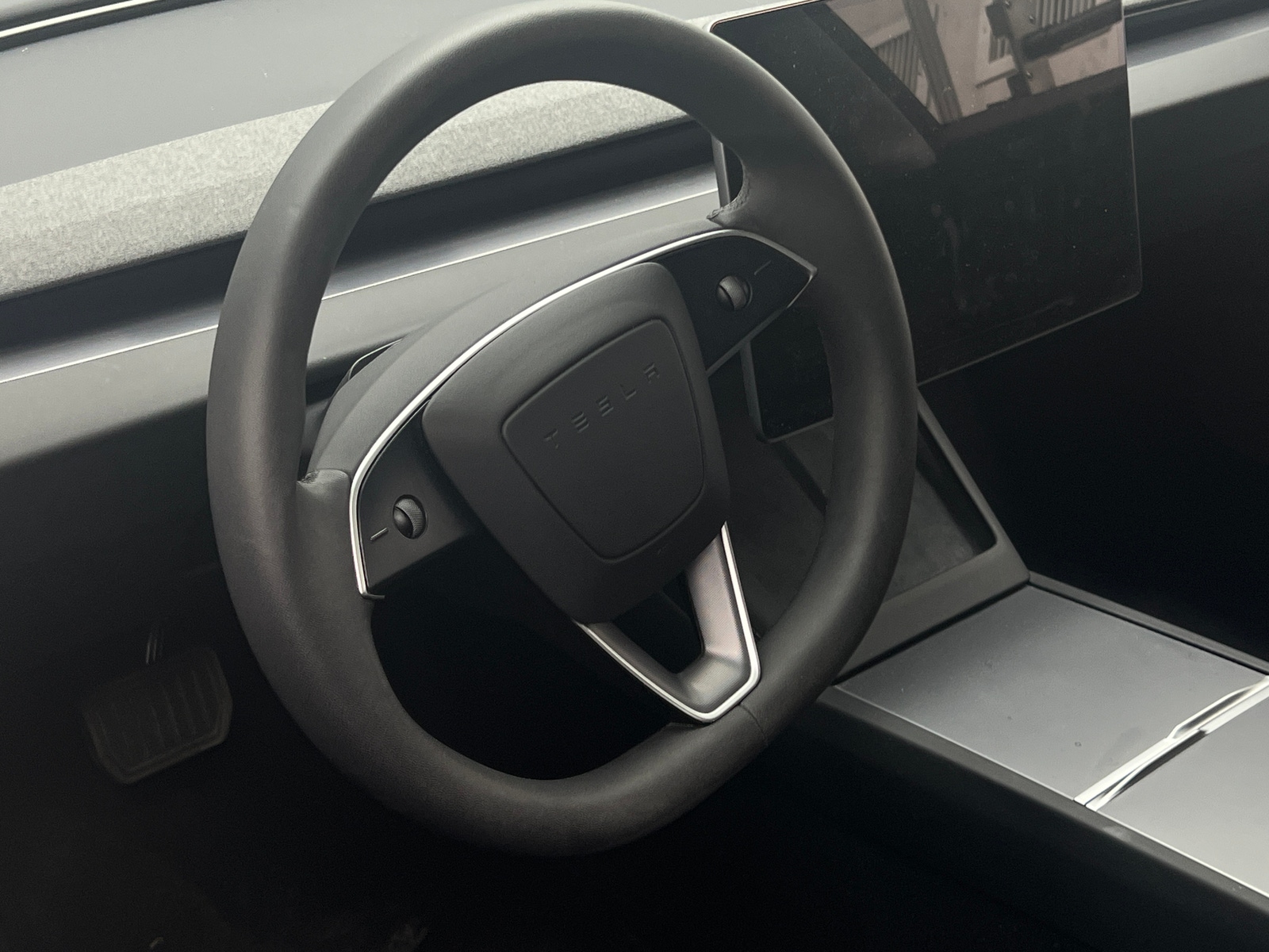 Thumbnail: 2024 Tesla Model 3 - 4