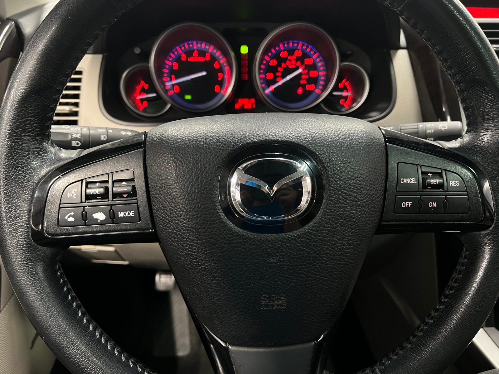 Thumbnail: 2012 Mazda CX-9 - 4