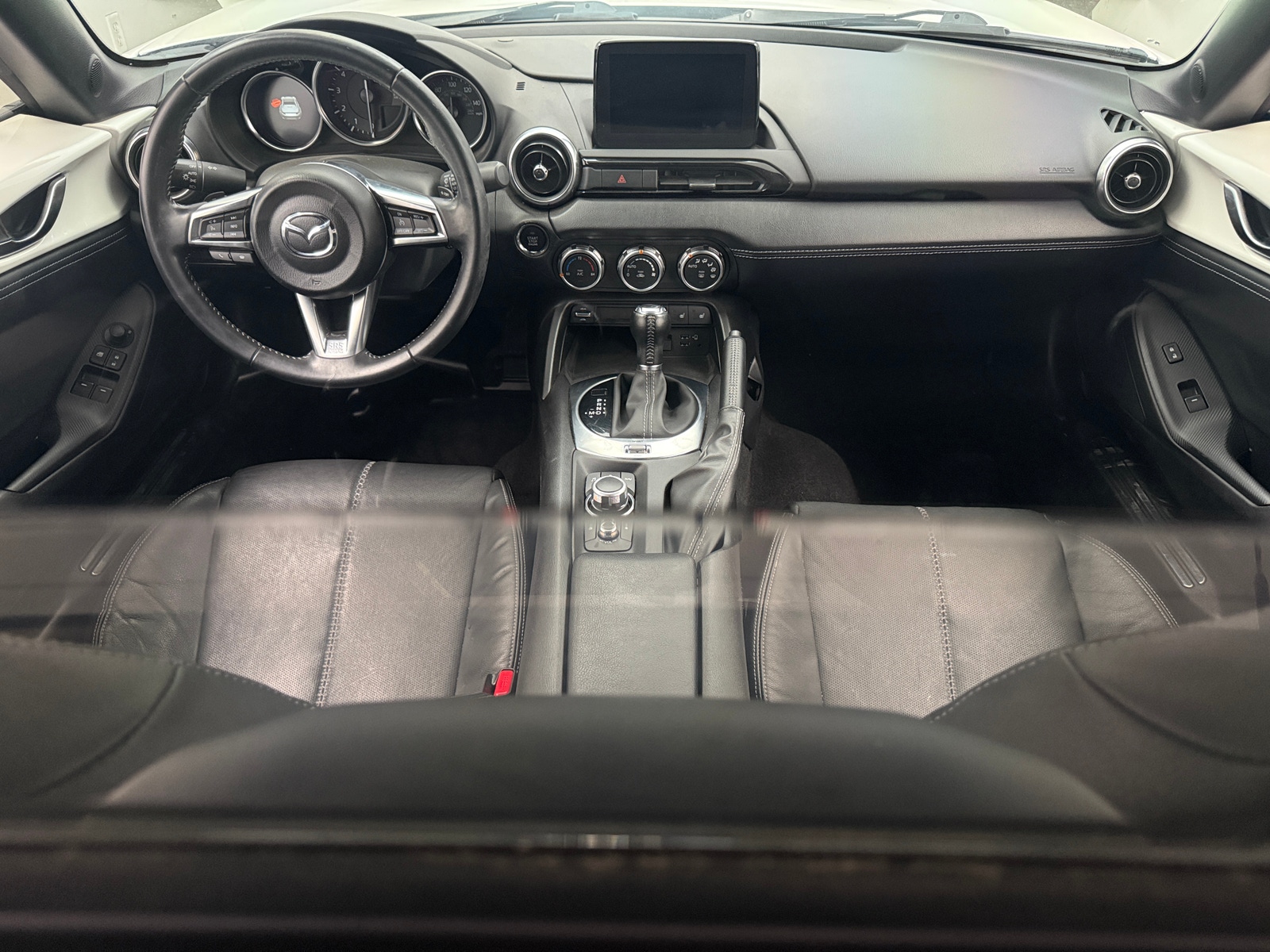 Thumbnail: 2022 Mazda MX-5 Miata - 2