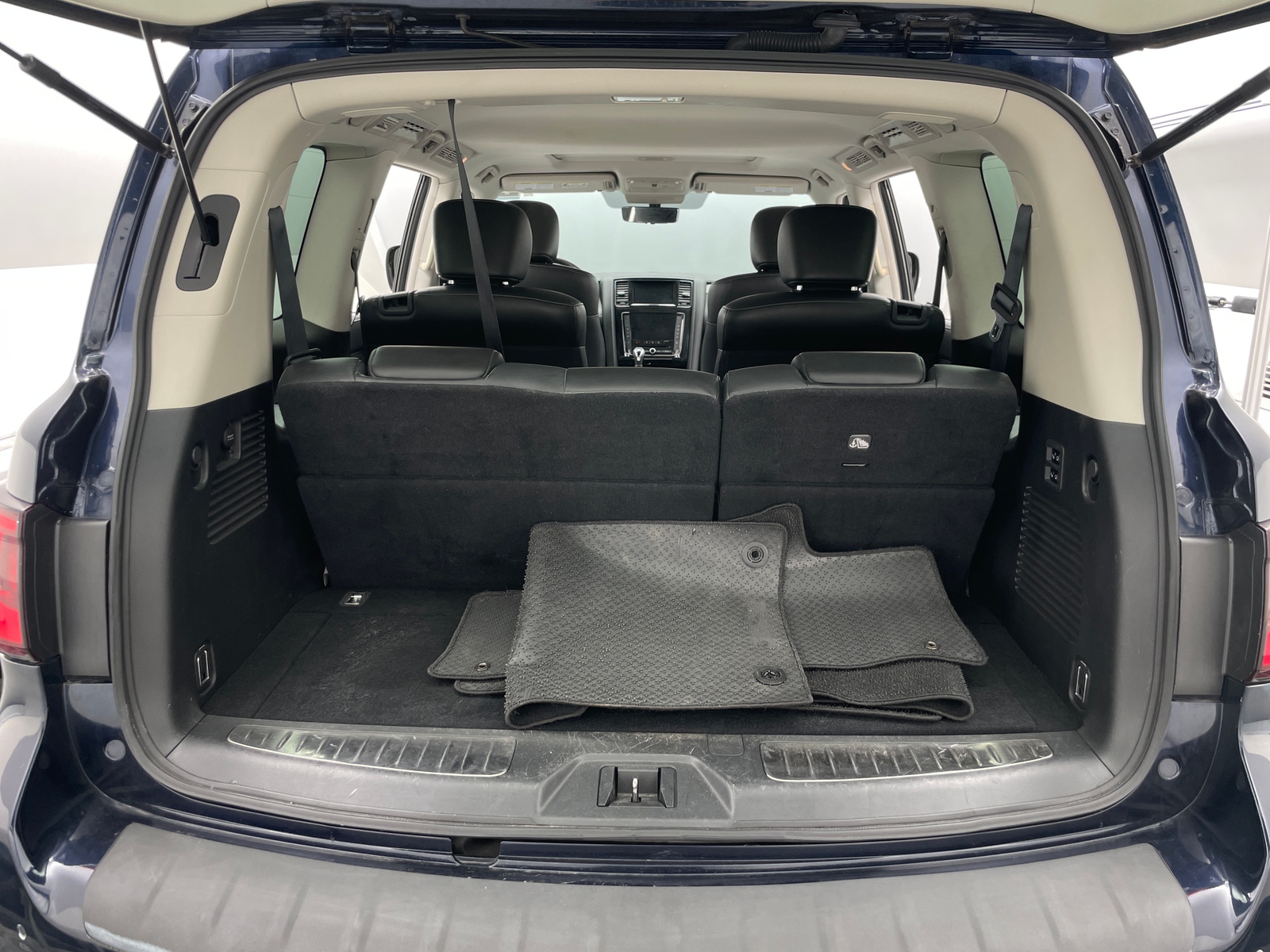 Thumbnail: 2021 INFINITI QX80 - 6