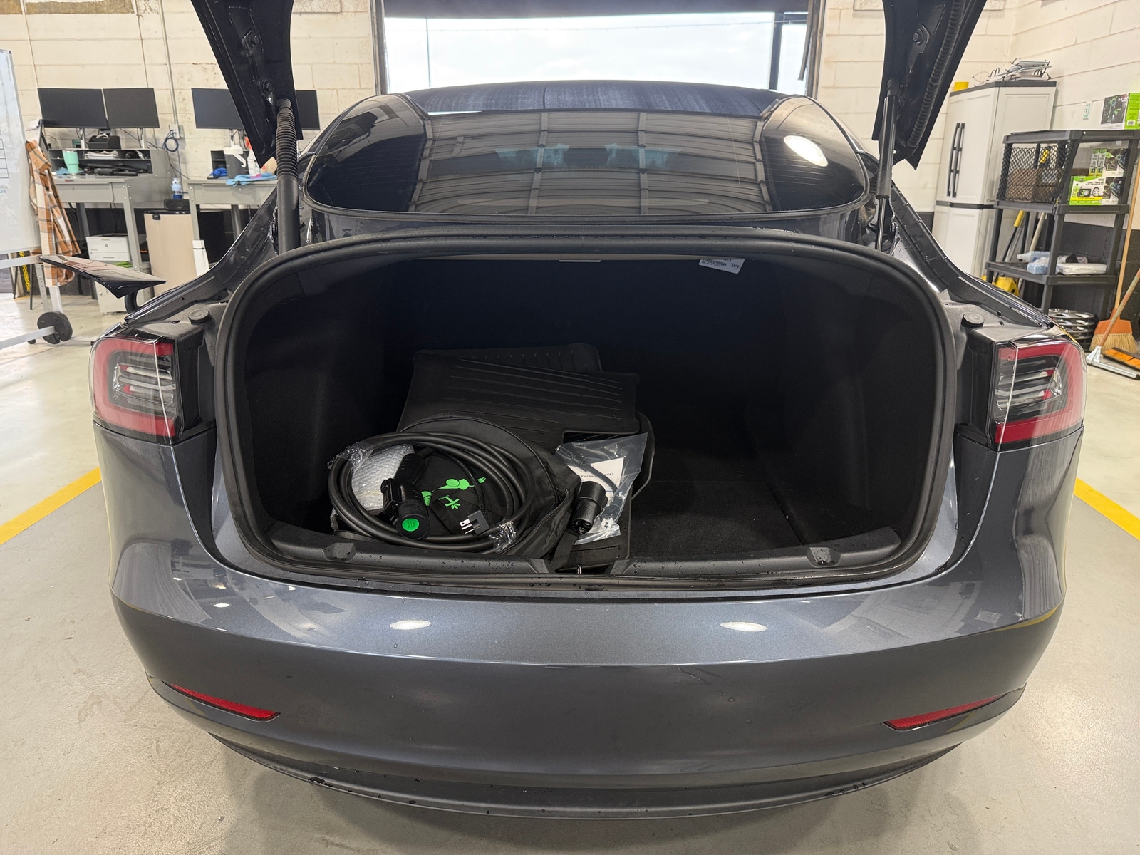 Thumbnail: 2023 Tesla Model 3 - 6