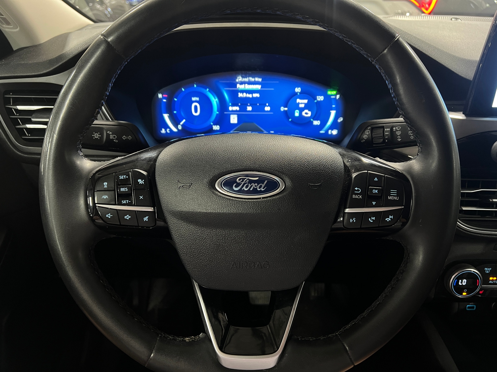 Thumbnail: 2021 Ford Escape - 4