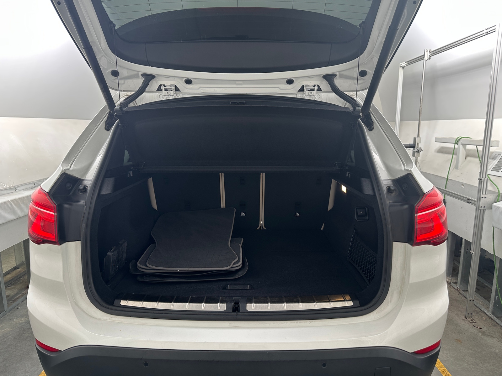 Thumbnail: 2021 BMW X1 - 6