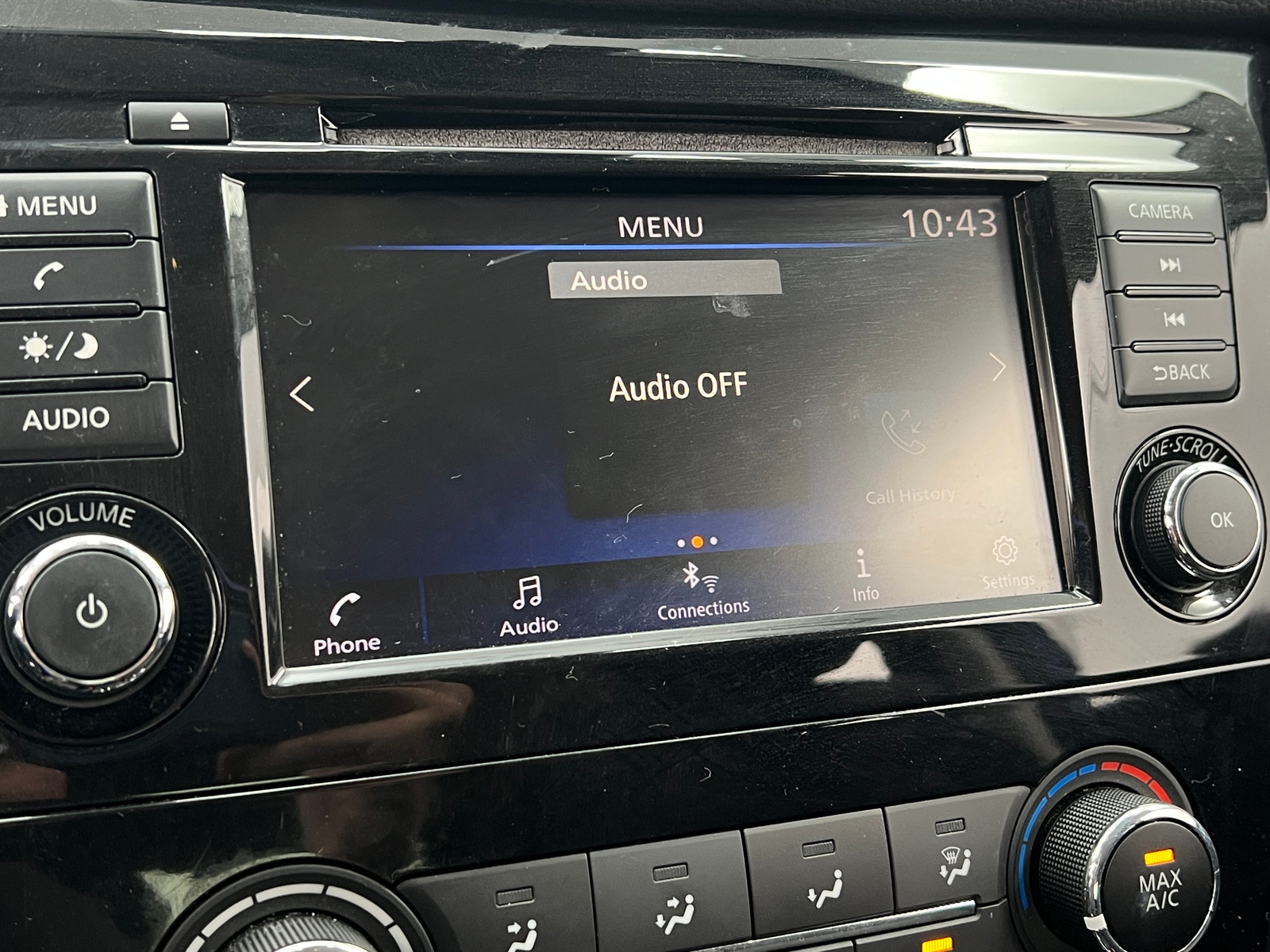 Thumbnail: 2019 Nissan Rogue - 4