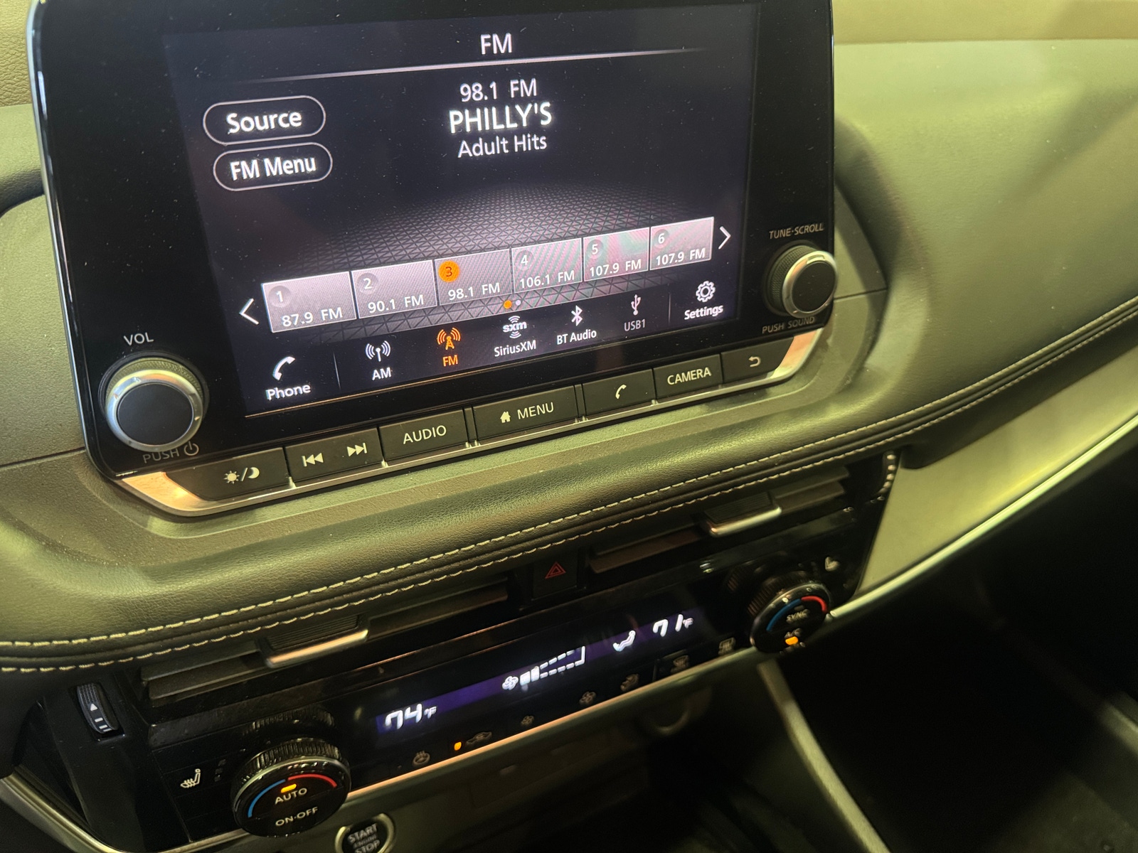 Thumbnail: 2022 Nissan Rogue - 4