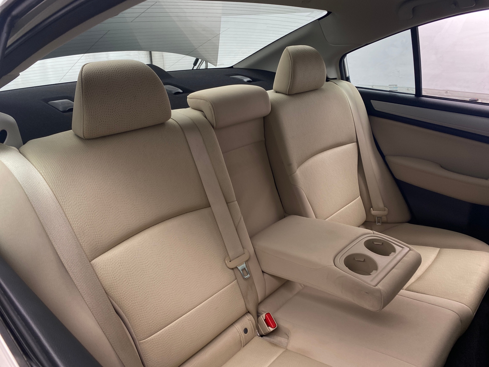 Thumbnail: 2016 Subaru Legacy - 6