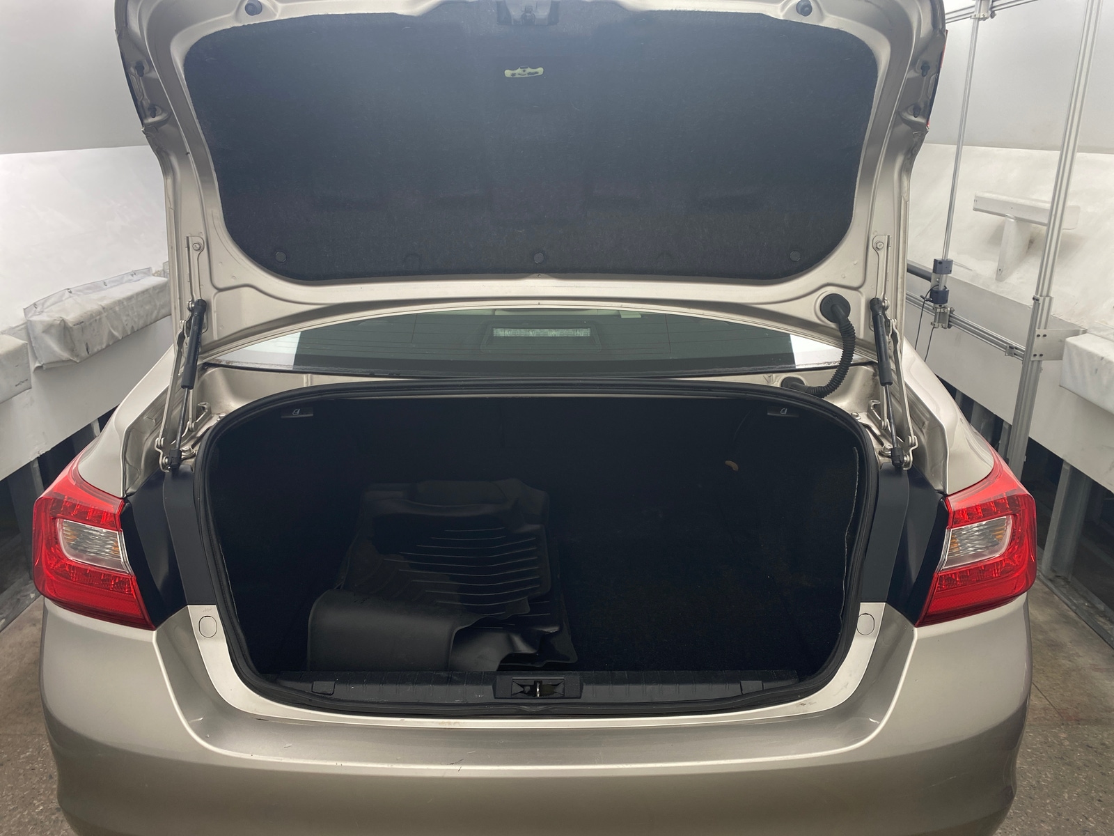 Thumbnail: 2016 Subaru Legacy - 7