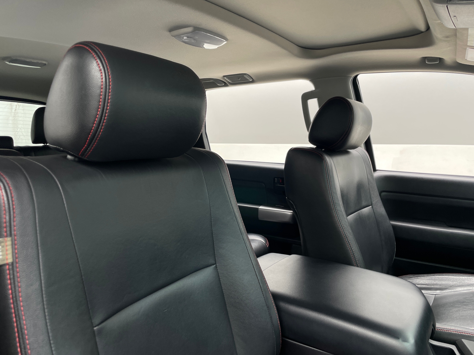 Thumbnail: 2018 Toyota Sequoia - 2