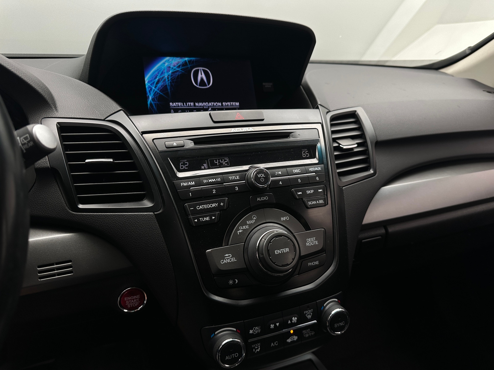 Thumbnail: 2013 Acura RDX - 3