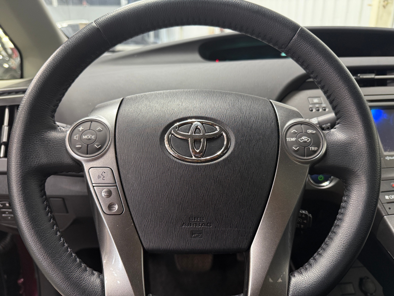 Thumbnail: 2013 Toyota Prius - 4
