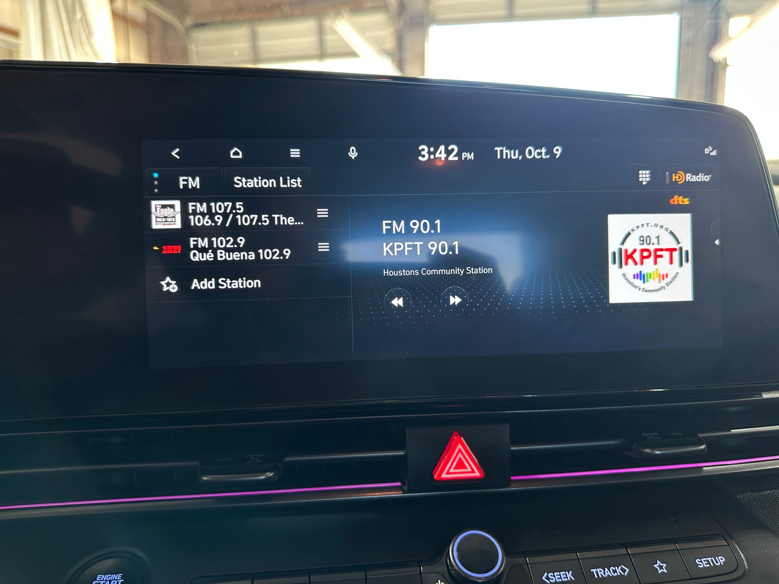 Thumbnail: 2023 Hyundai Elantra - 3