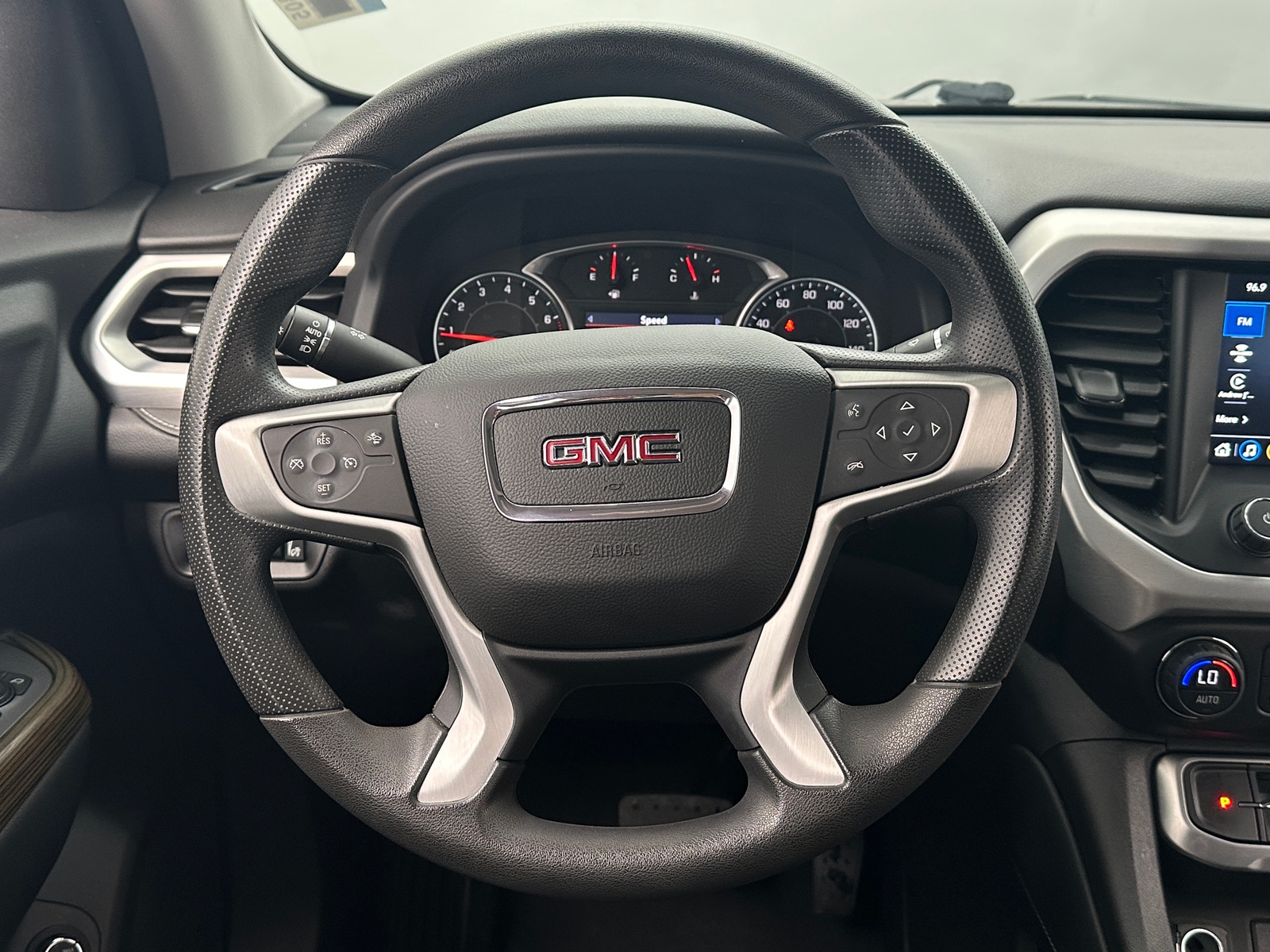 Thumbnail: 2022 GMC Acadia - 5