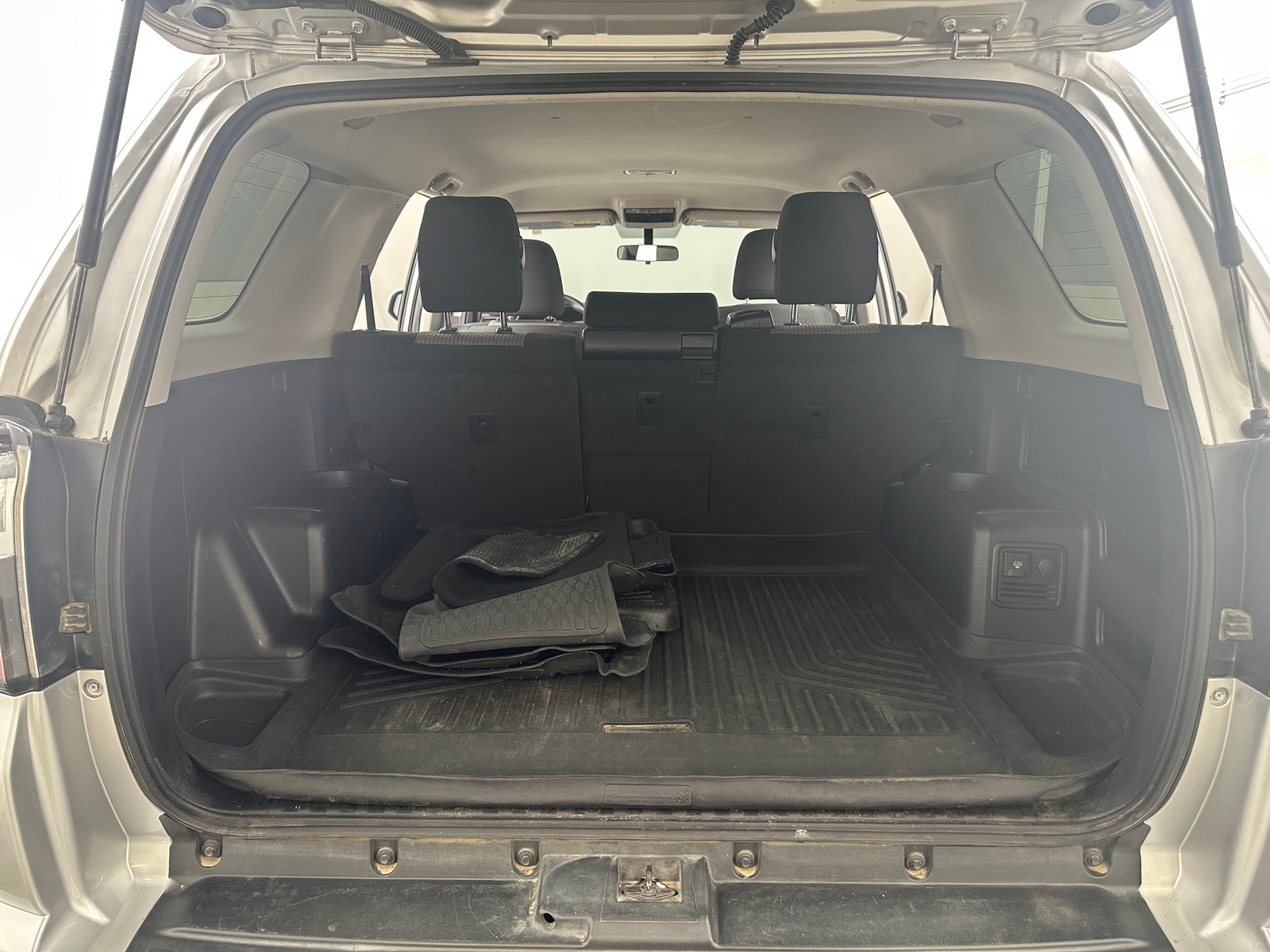 Thumbnail: 2019 Toyota 4Runner - 7