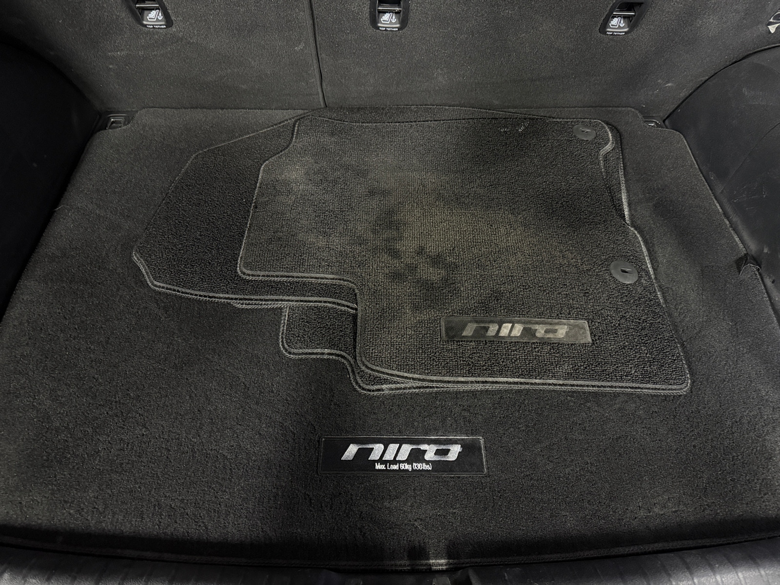 Thumbnail: 2022 Kia Niro - 6