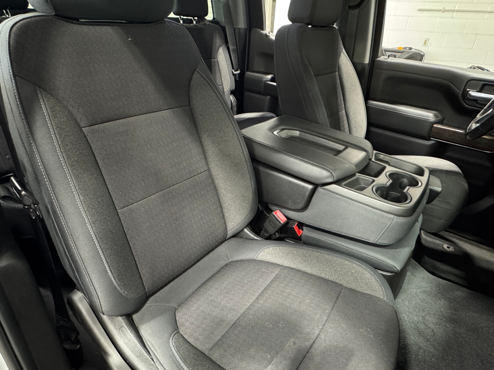 Thumbnail: 2019 Chevrolet Silverado 1500 - 2