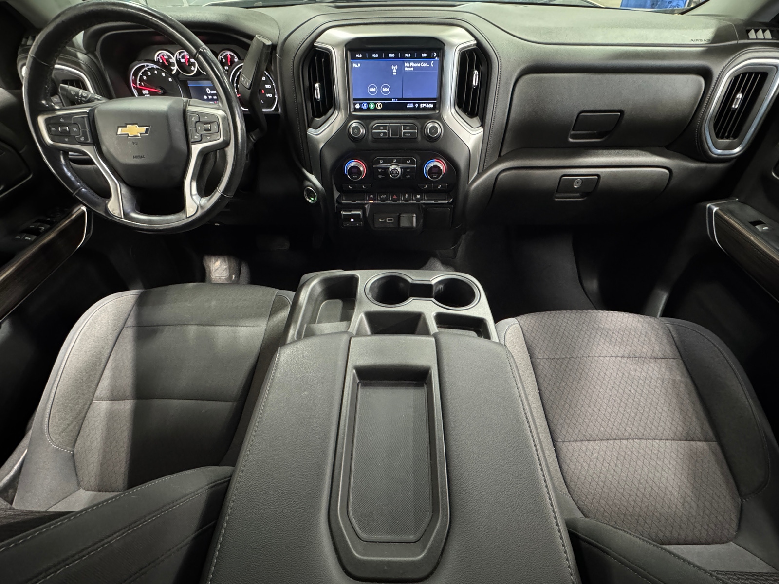 Thumbnail: 2019 Chevrolet Silverado 1500 - 3