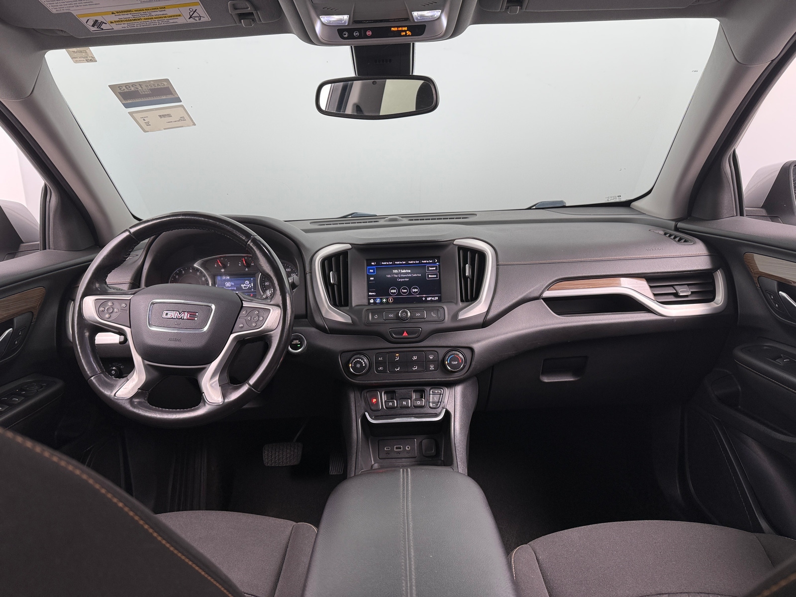 Thumbnail: 2020 GMC Terrain - 3