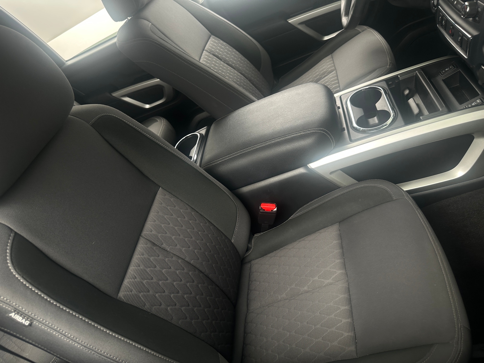 Thumbnail: 2024 Nissan Titan - 2