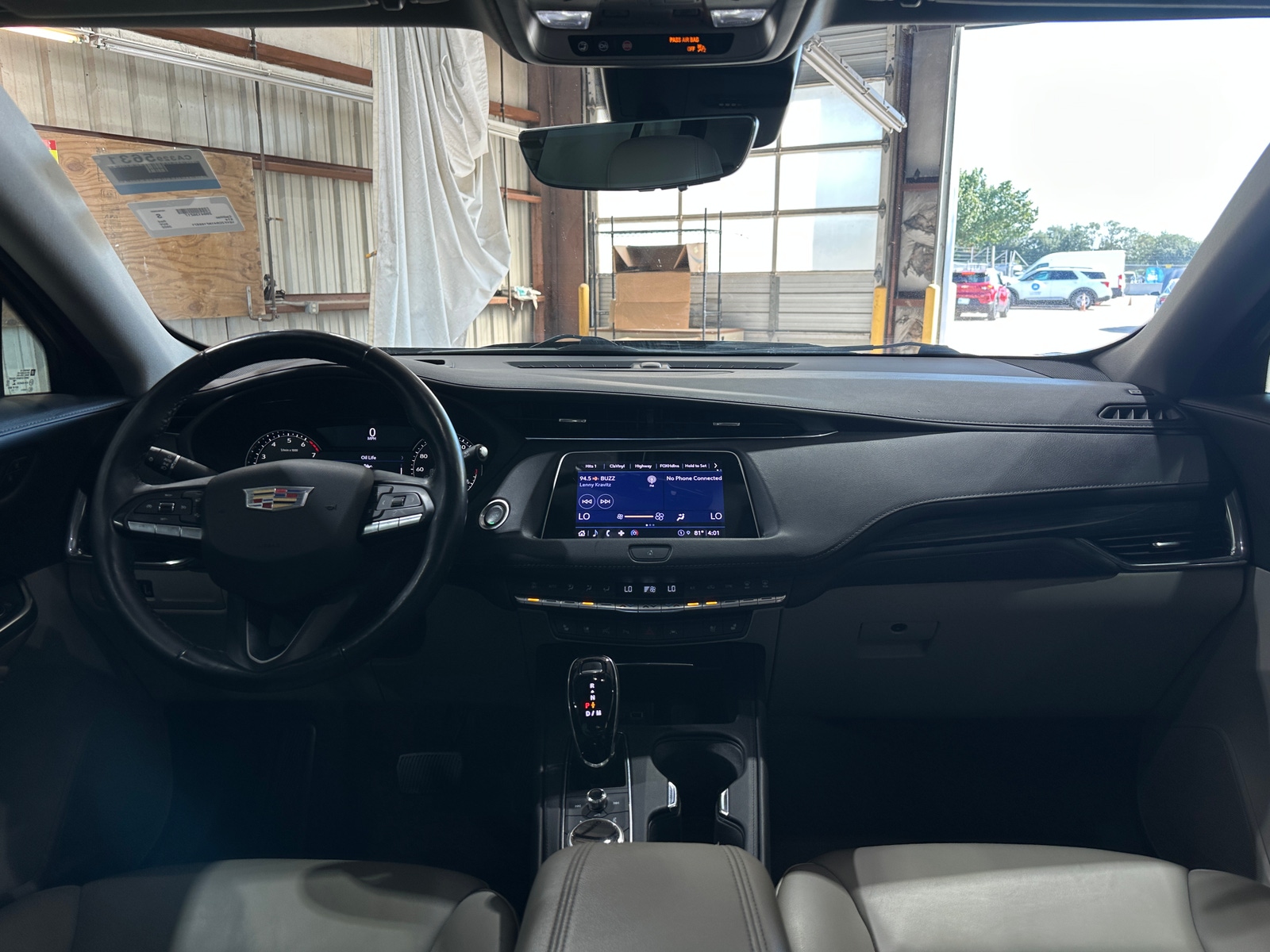 Thumbnail: 2022 Cadillac XT4 - 2