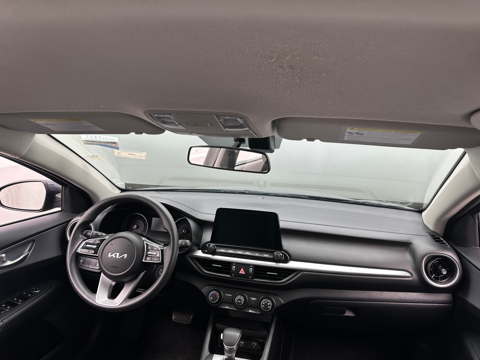 Thumbnail: 2024 Kia Forte - 3