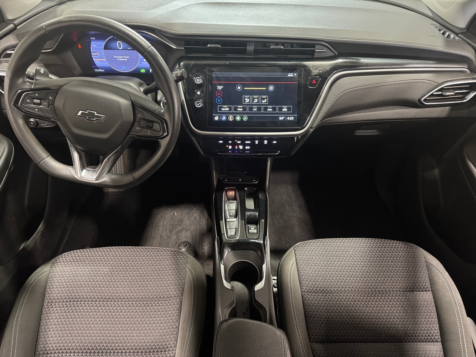 Thumbnail: 2023 Chevrolet Bolt EUV - 3