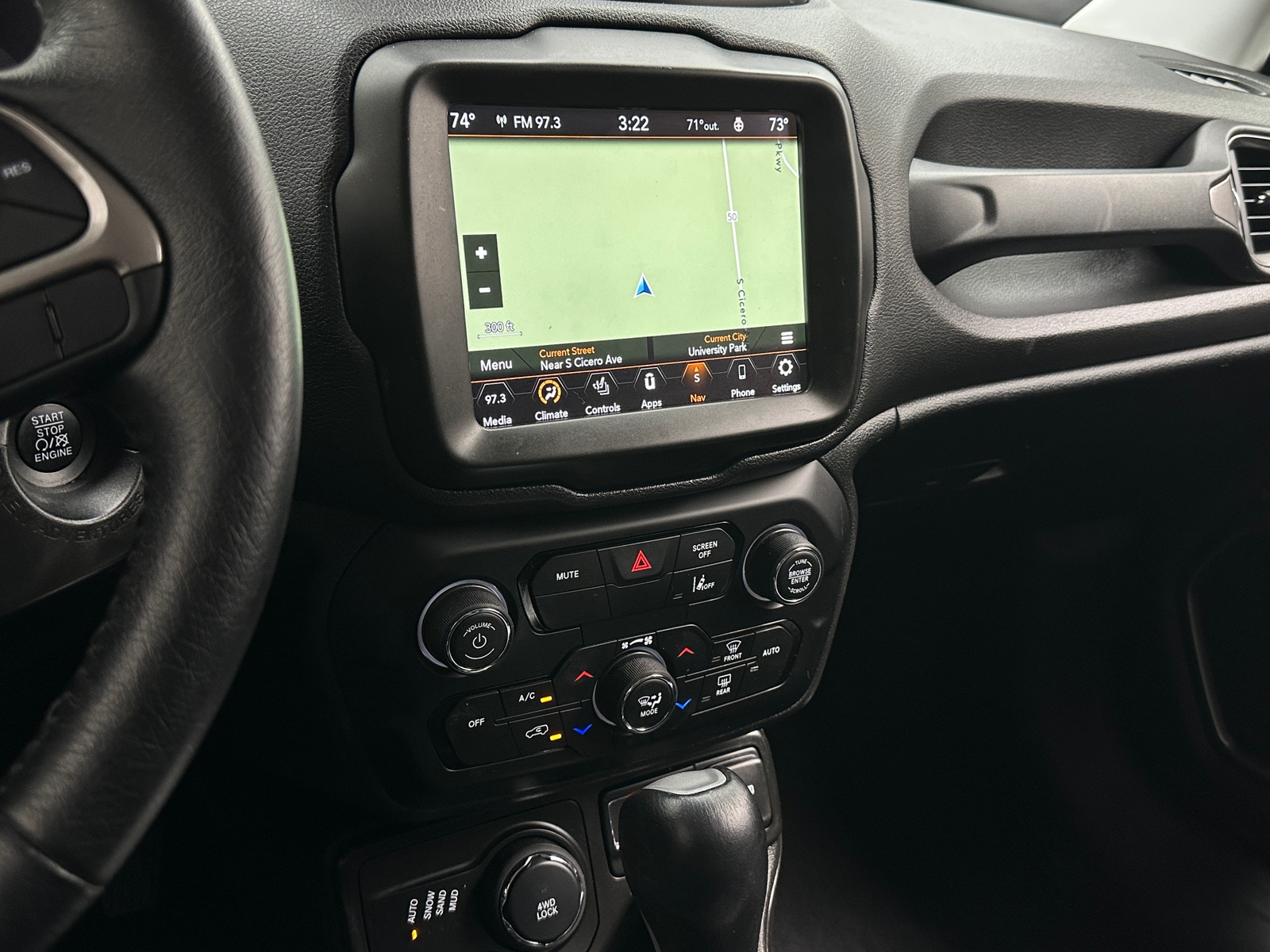 Thumbnail: 2022 Jeep Renegade - 3