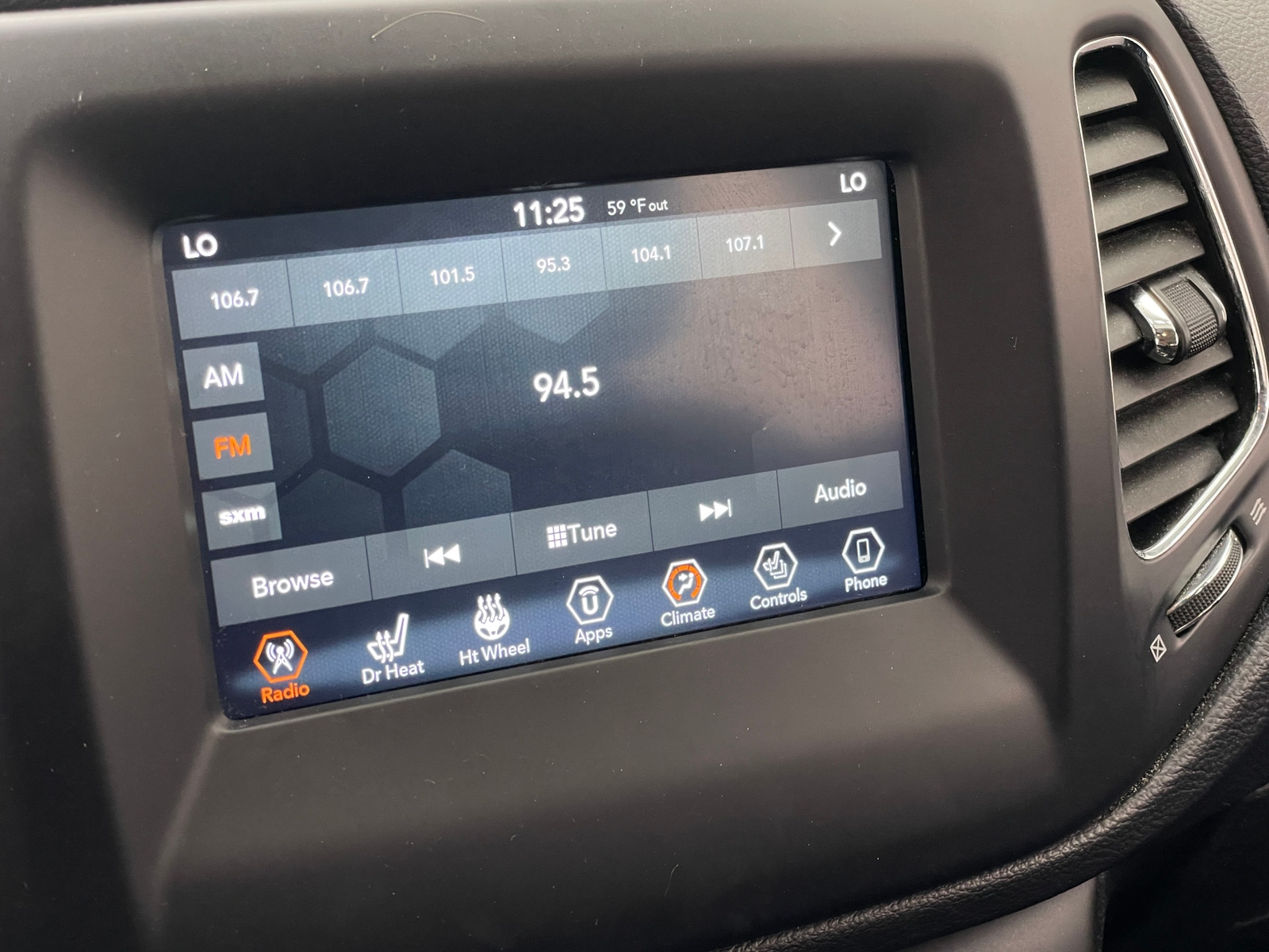 Thumbnail: 2021 Jeep Compass - 4