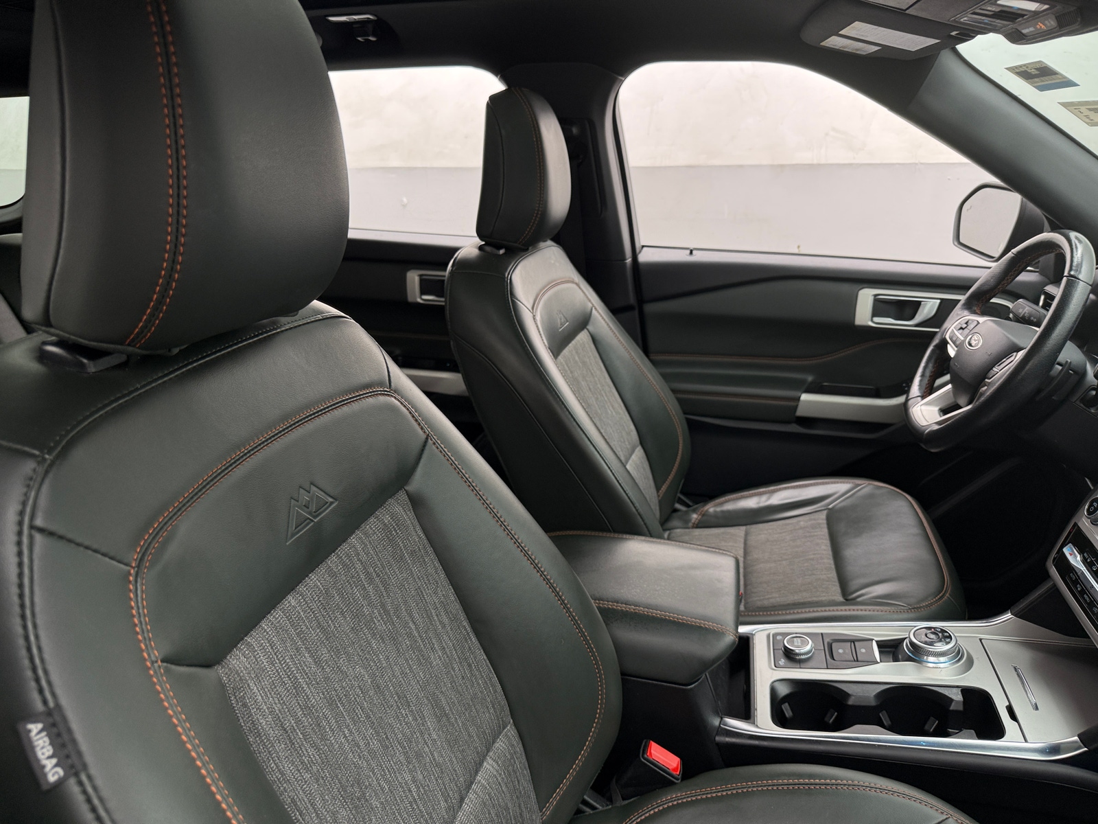 Thumbnail: 2022 Ford Explorer - 2