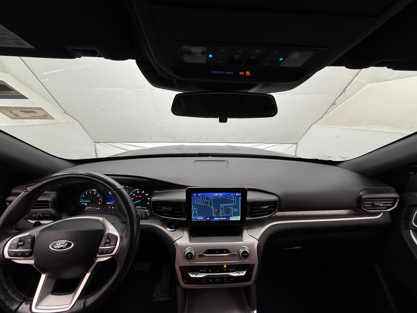 Thumbnail: 2022 Ford Explorer - 3