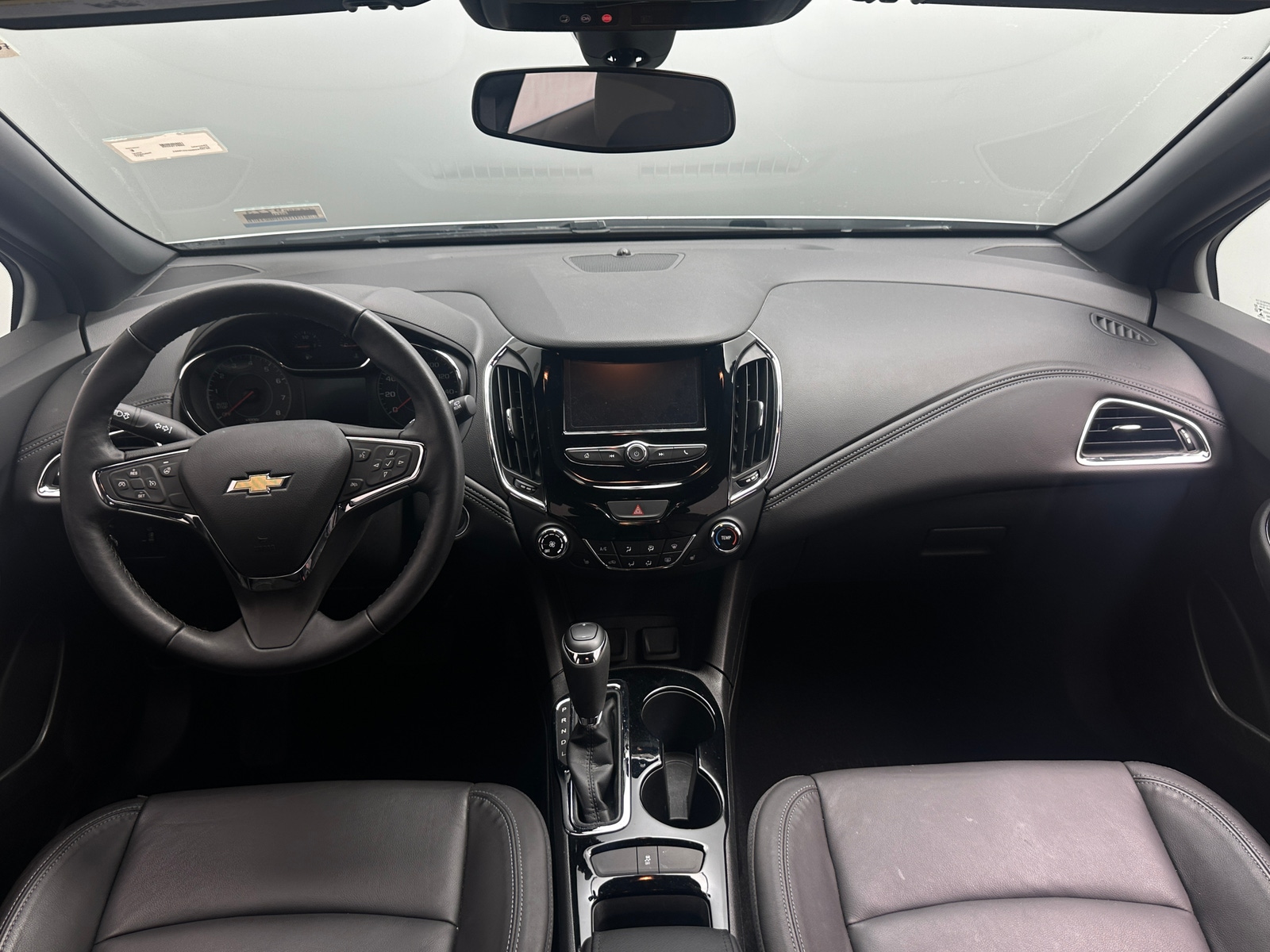 Thumbnail: 2017 Chevrolet Cruze - 2
