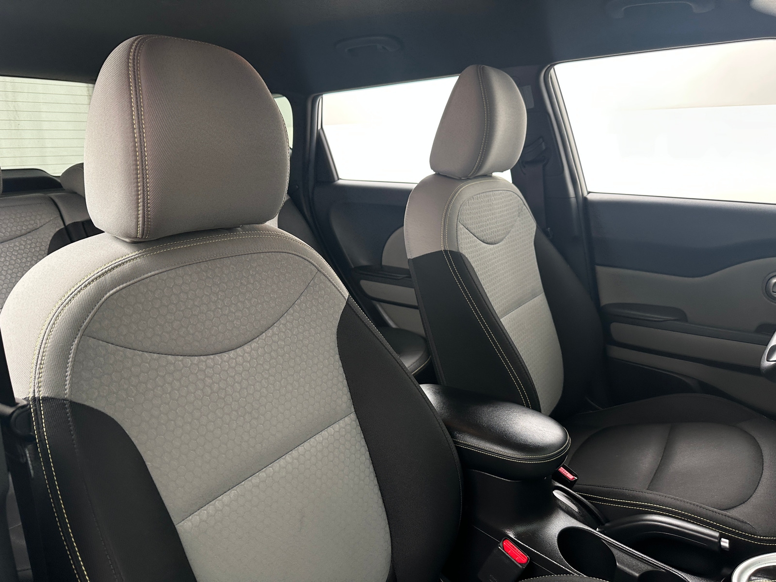 Thumbnail: 2016 Kia Soul - 2