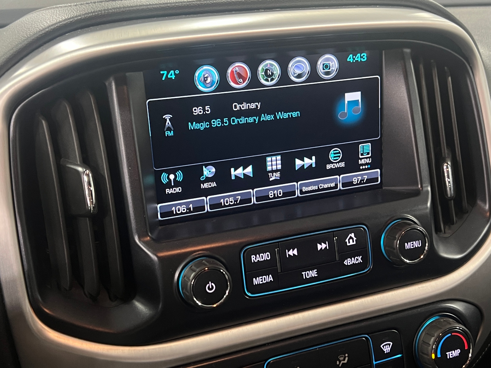 Thumbnail: 2018 GMC Canyon - 4