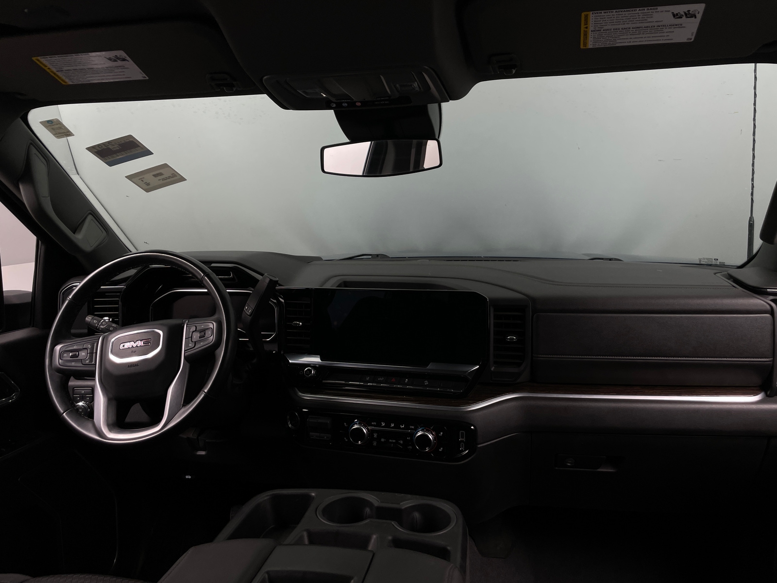 Thumbnail: 2024 GMC Sierra 2500 - 3
