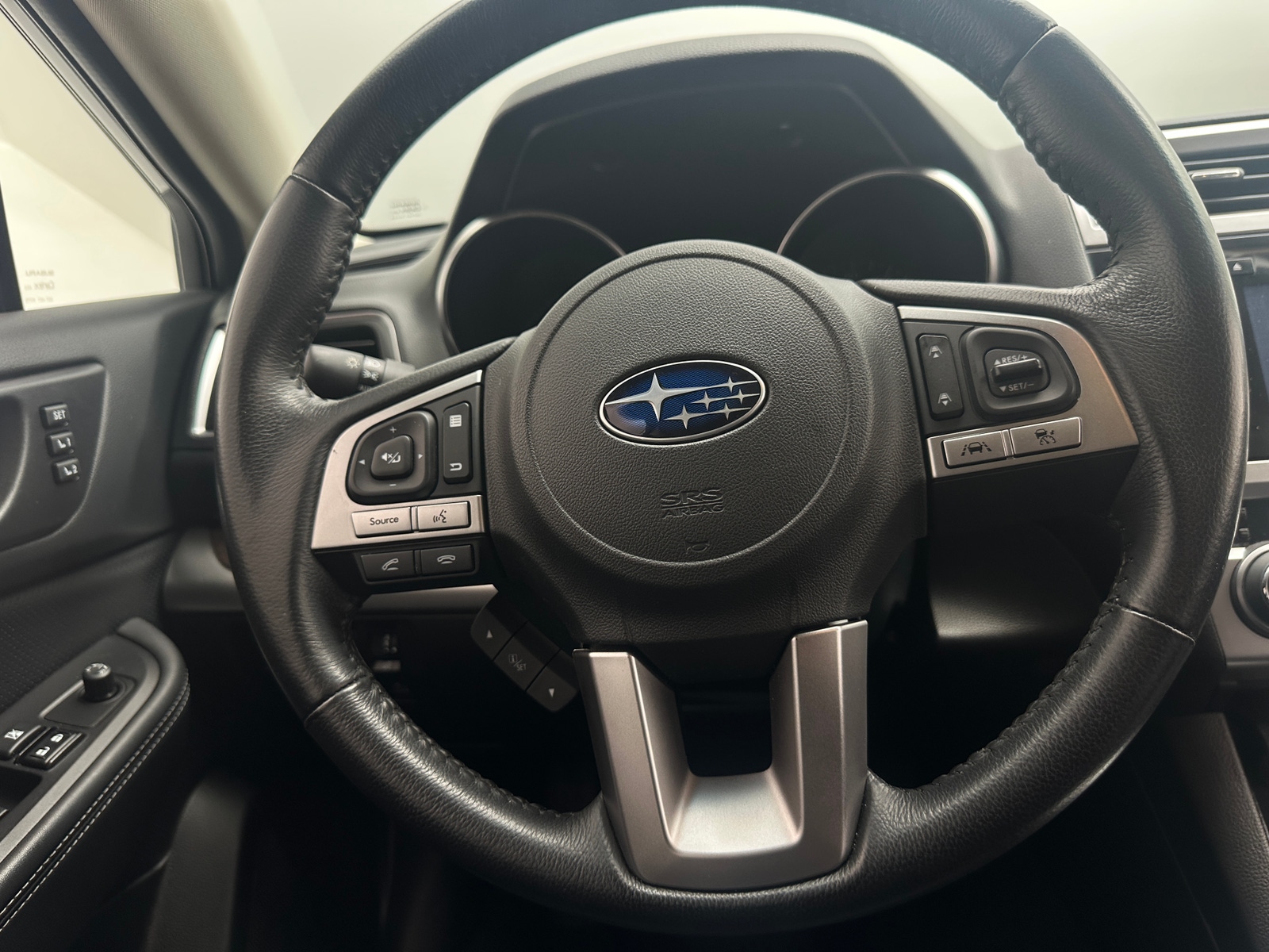 Thumbnail: 2017 Subaru Outback - 4