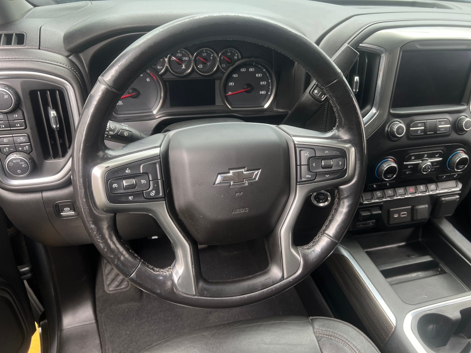 Thumbnail: 2019 Chevrolet Silverado 1500 - 4