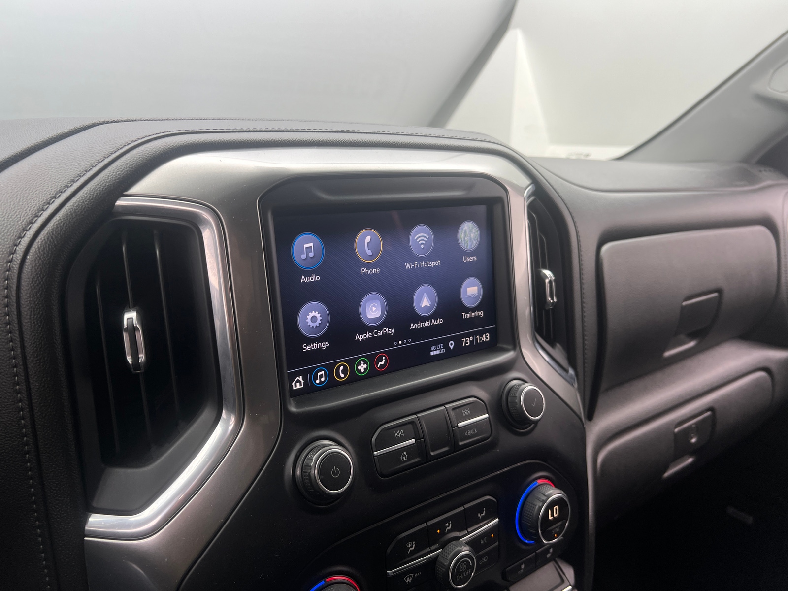 Thumbnail: 2019 Chevrolet Silverado 1500 - 3