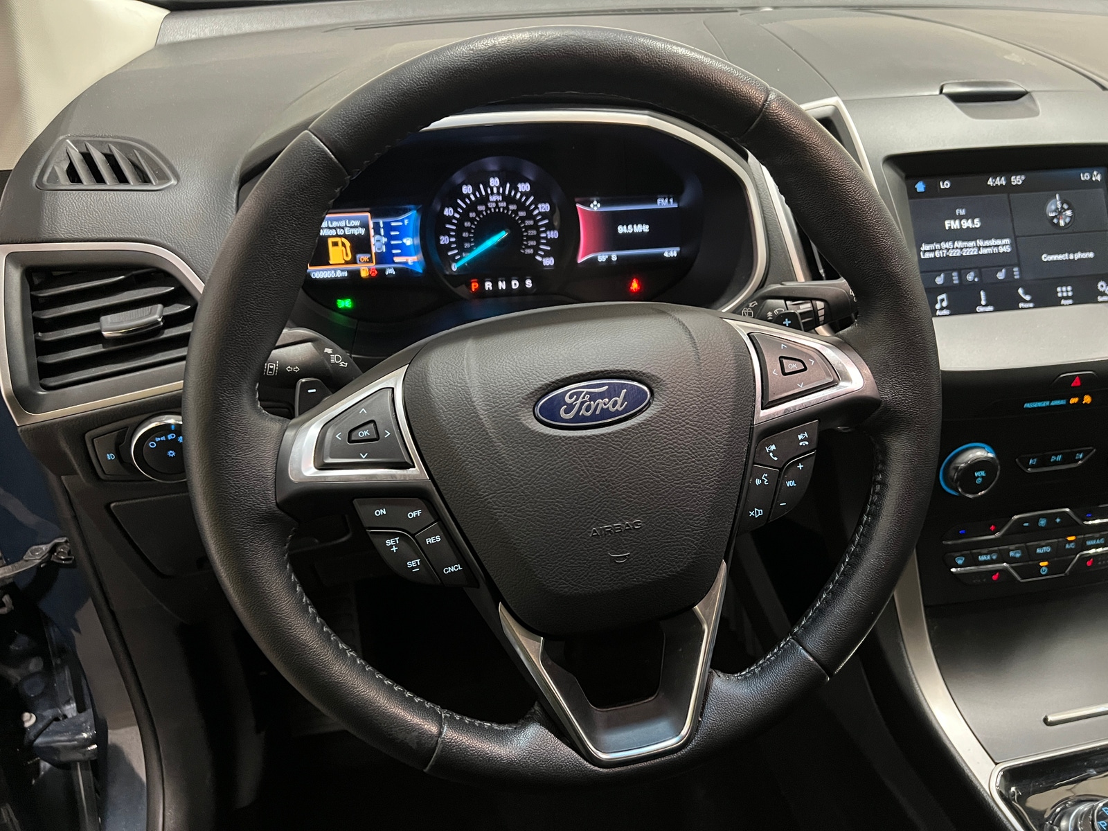 Thumbnail: 2019 Ford Edge - 4