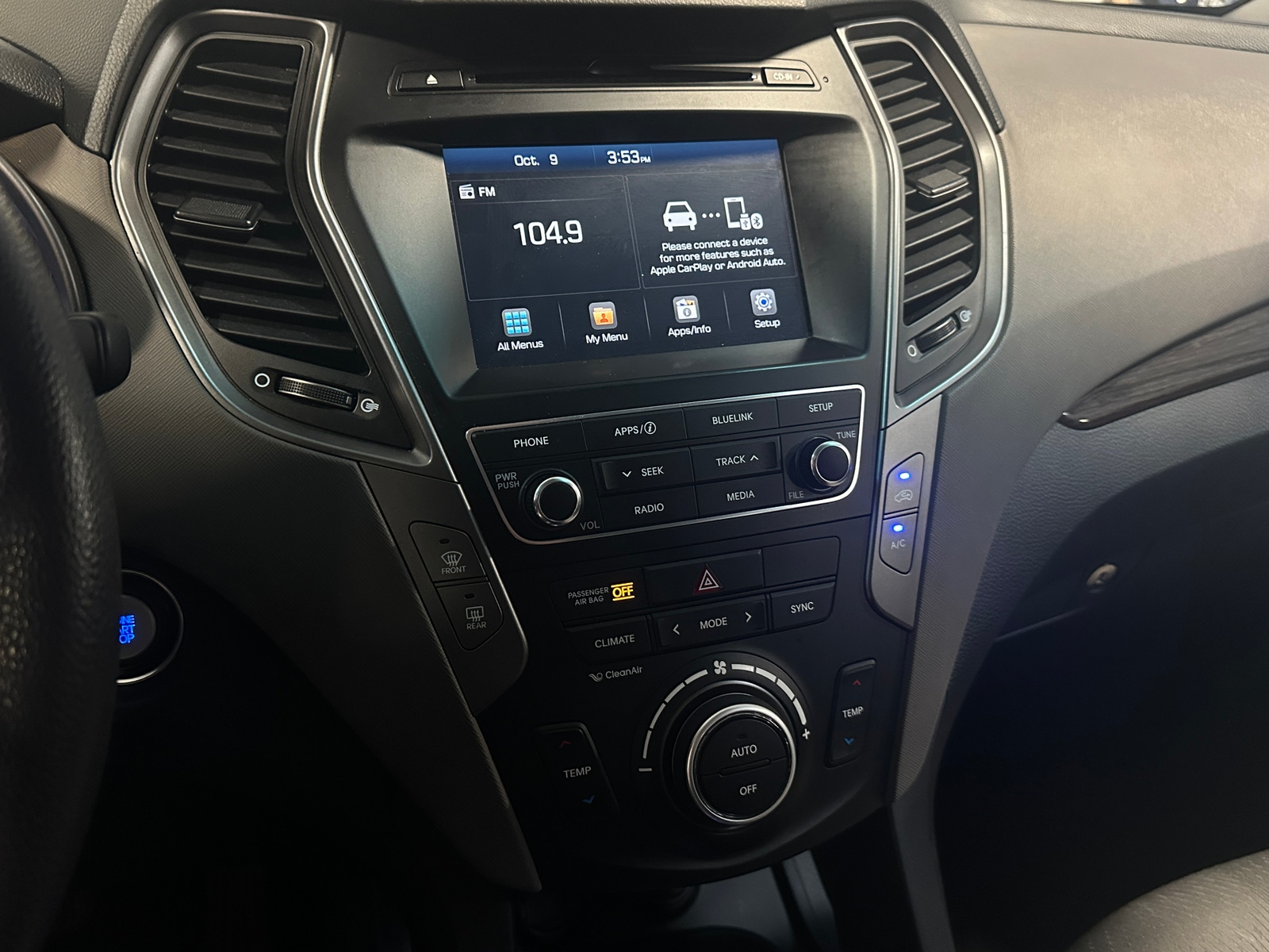 Thumbnail: 2018 Hyundai Santa Fe - 4