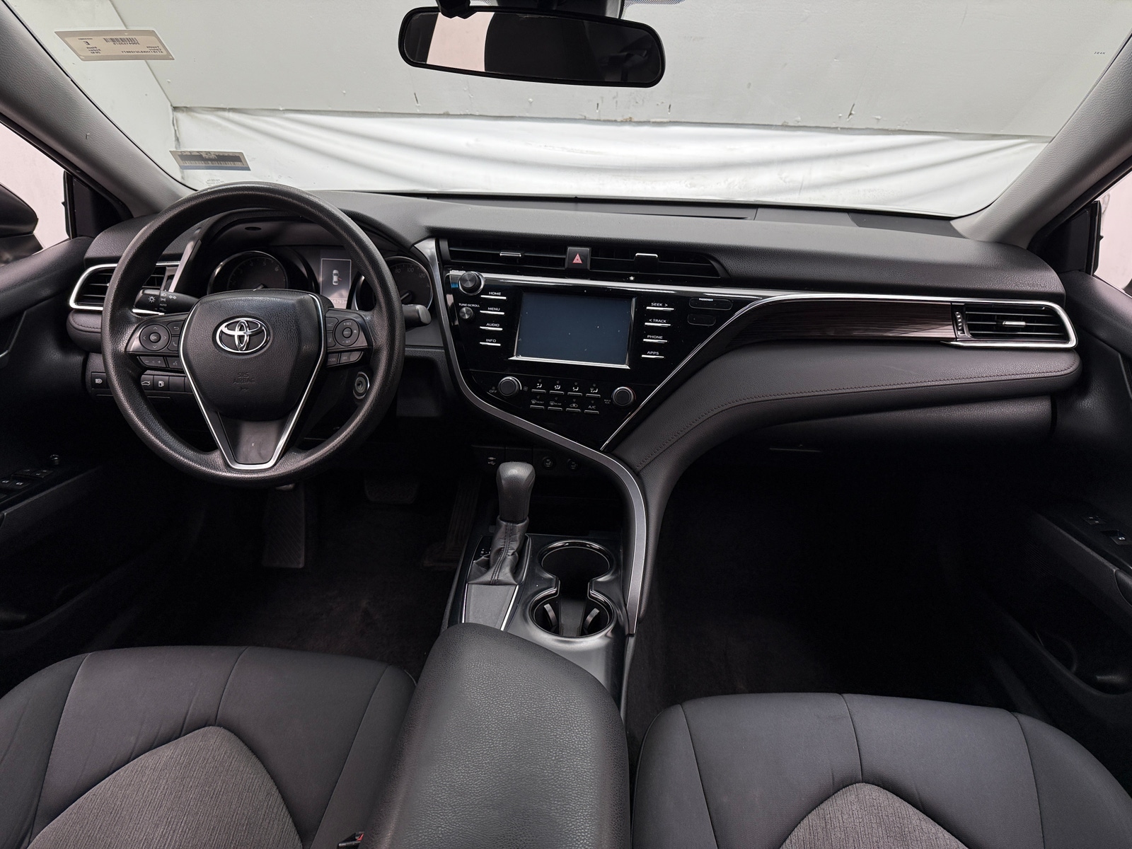 Thumbnail: 2018 Toyota Camry - 3