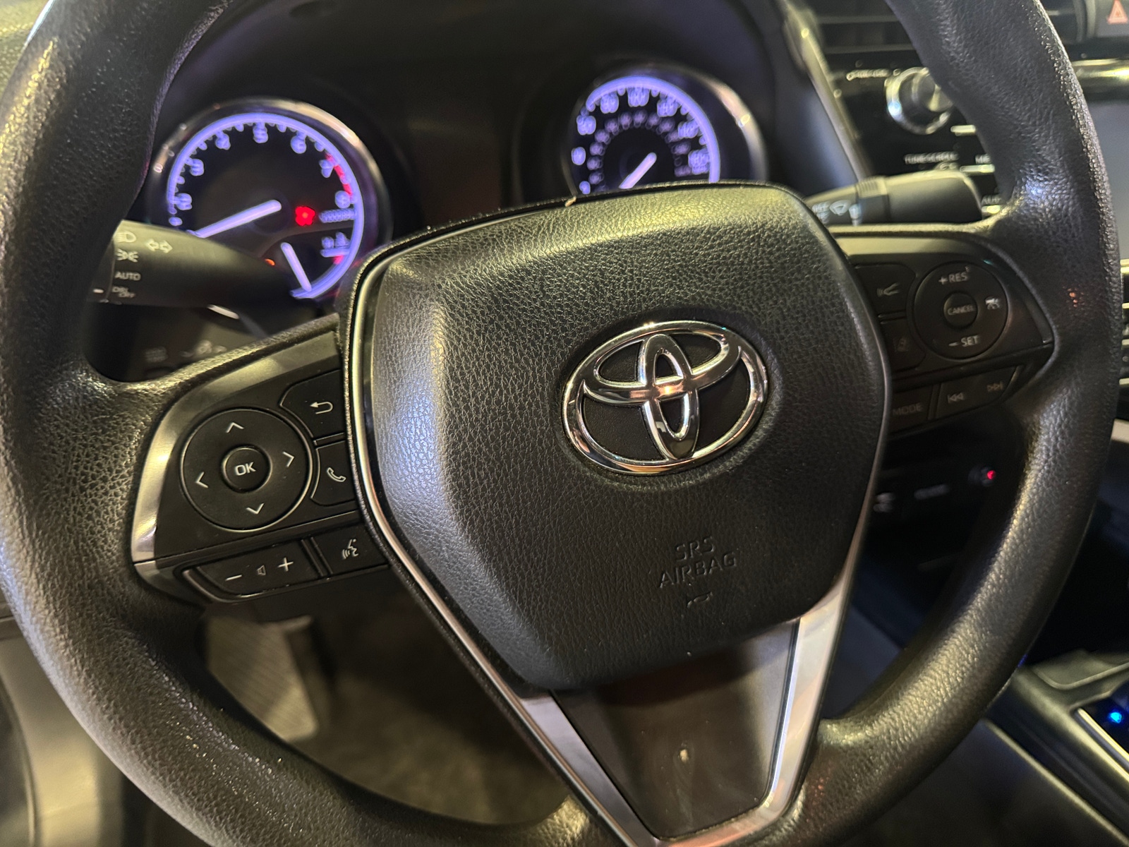 Thumbnail: 2018 Toyota Camry - 5