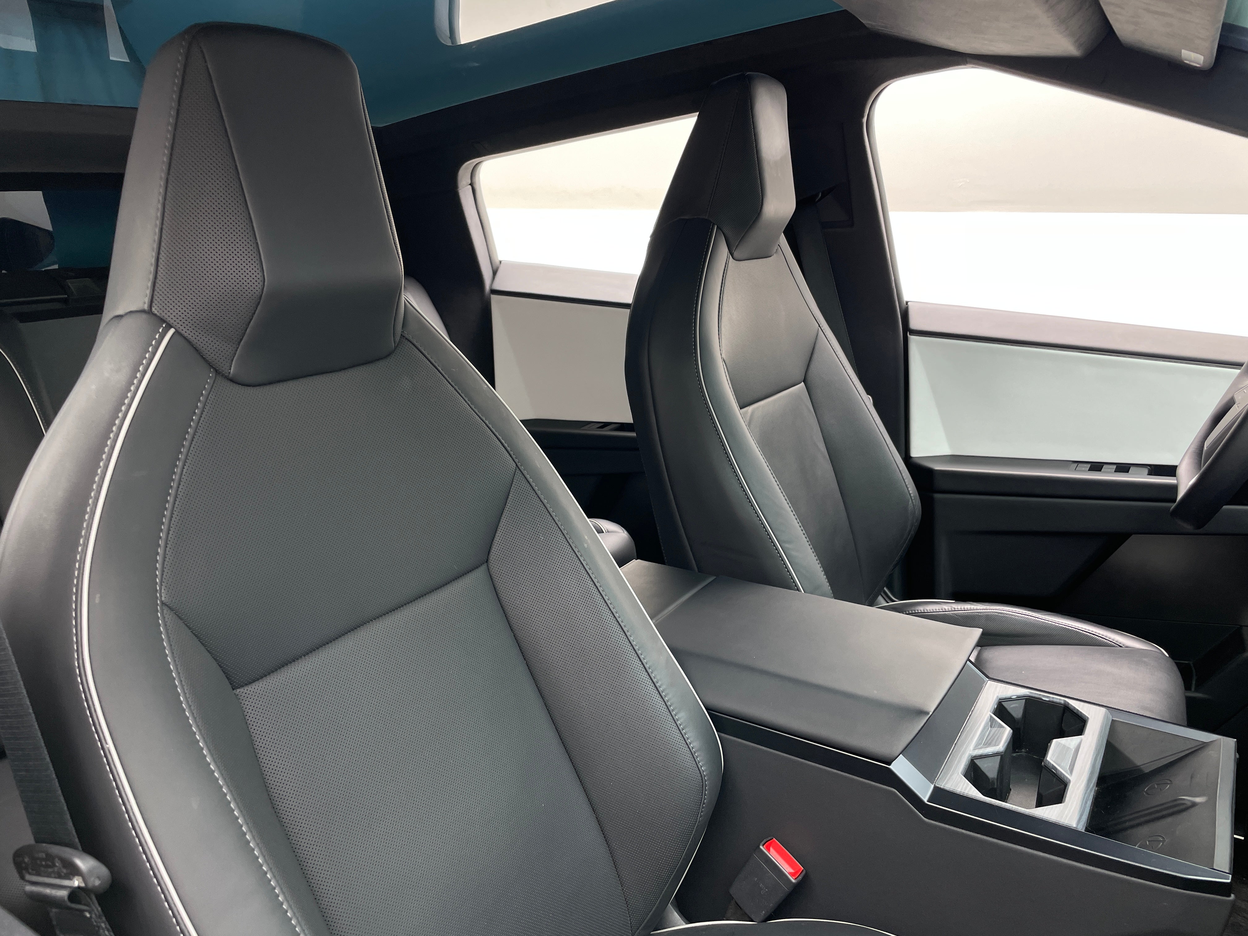 2024 Tesla Cybertruck