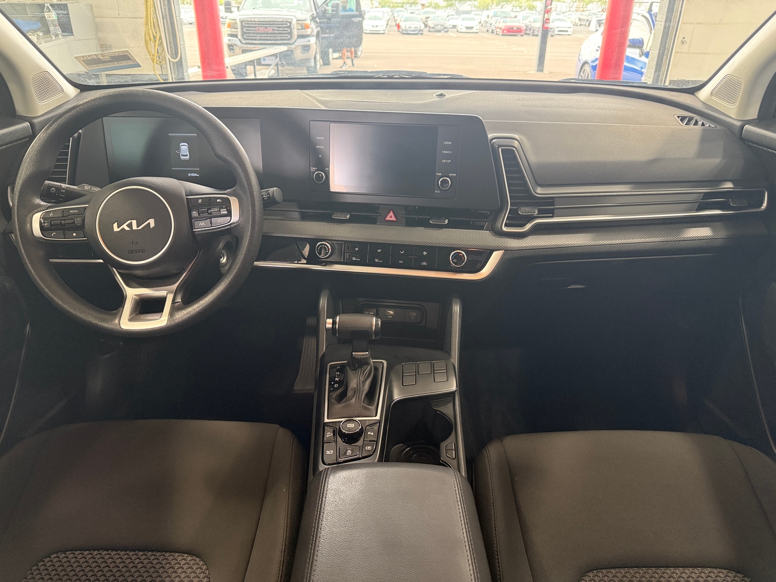 Thumbnail: 2024 Kia Sportage - 3