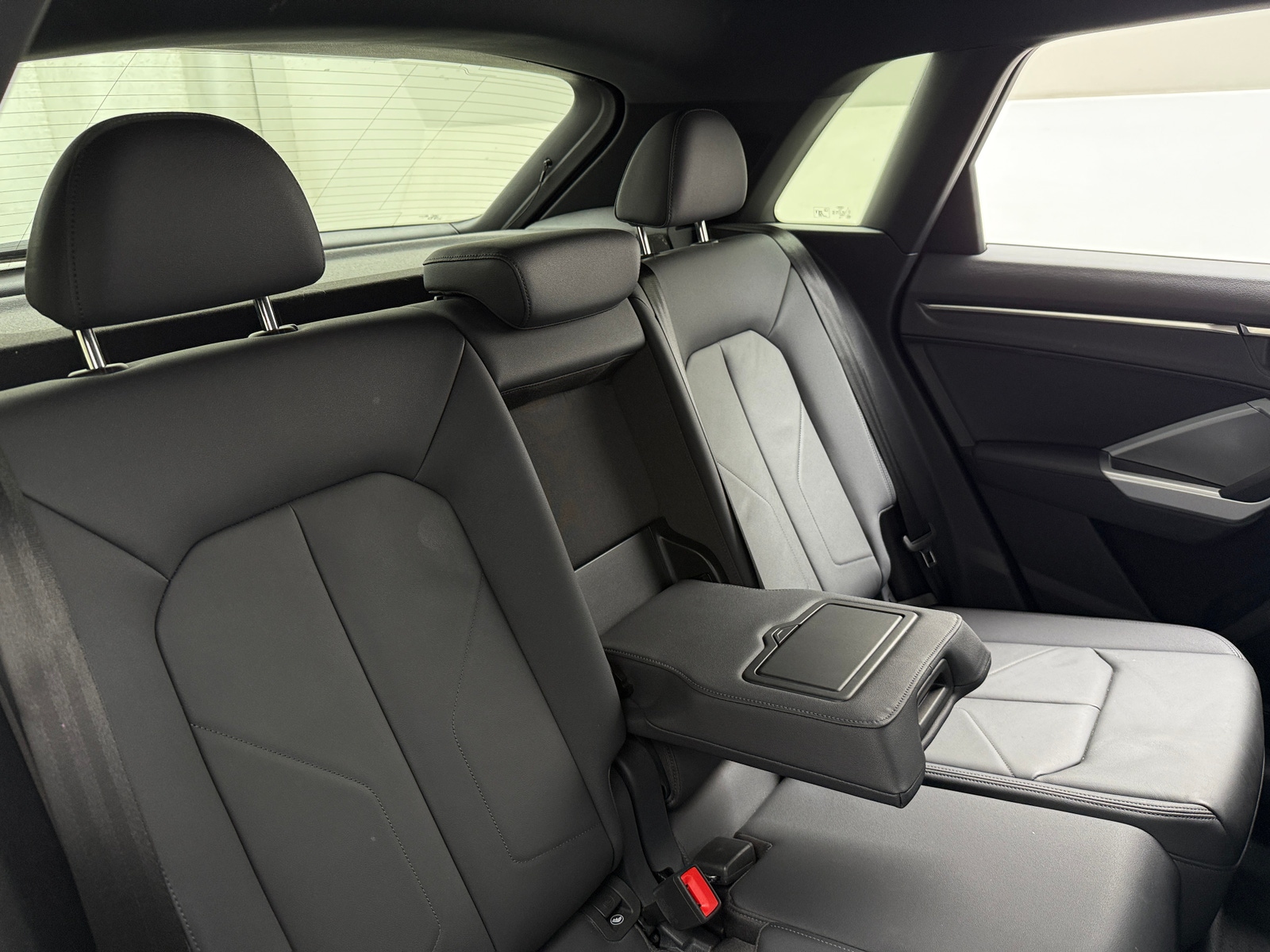 Thumbnail: 2023 Audi Q3 - 5